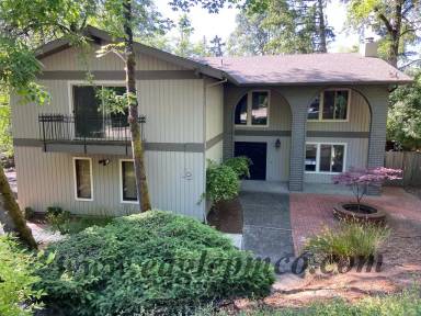 Main picture of 2981 Vale Ct
