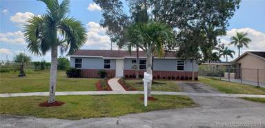 Main picture of 1604 SW 7th St