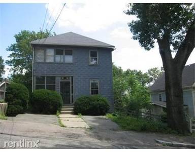 Main picture of 62 Cottage St
