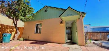 Main picture of 4443 50th St
