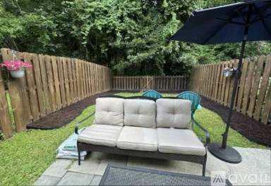 Main picture of 830 Bibury Ct