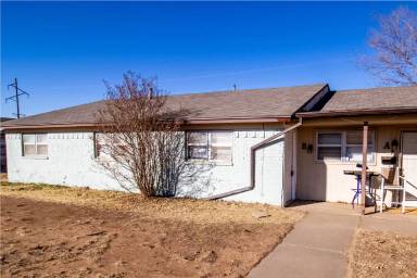 Main picture of 7404 Avenue W