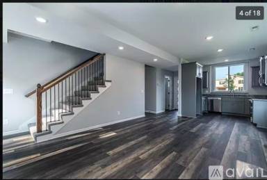 Main picture of 217 N McGee St