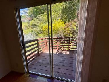 Main picture of 8522 MacArthur Blvd