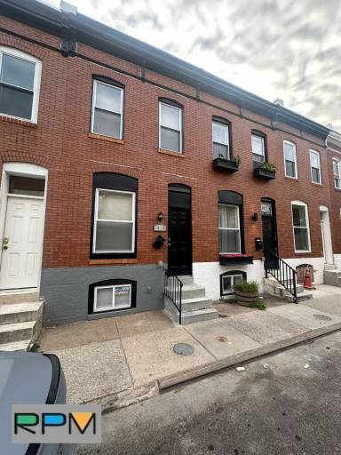 Main picture of 919 N Rose St