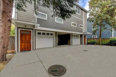 Main picture of 4507 40th Ave SW