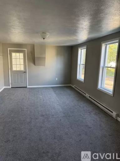 Main picture of 30 East Ave