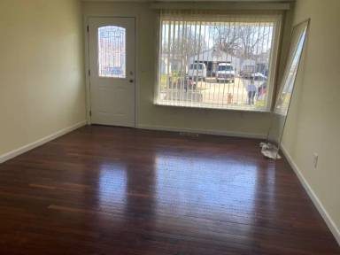 Main picture of 5671 Brookfield Sq W