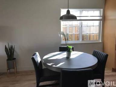 Main picture of 466 Suncrest Way