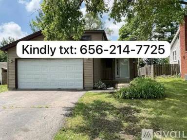 Main picture of 1N685 Newton Ave