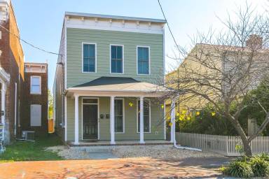 Main picture of 805 N 24th St