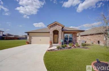 Main picture of 703 Zinnia Ct