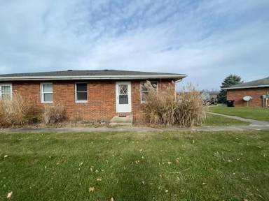 Main picture of 601 Rizek Dr