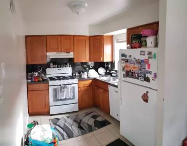 Main picture of 9783 Hilspach St