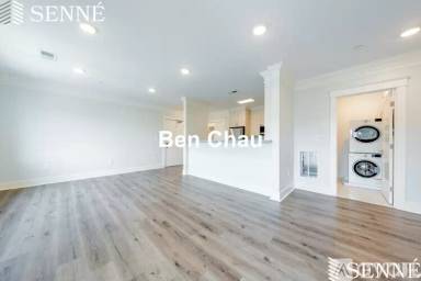 Main picture of 18 Hennery Way