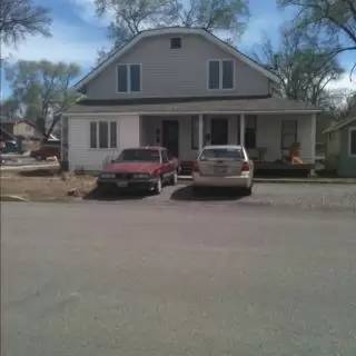 Main picture of 136-46 S 2nd St & 210-12 S Selig Ave