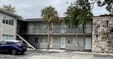 Main picture of 95 Edgewater Dr