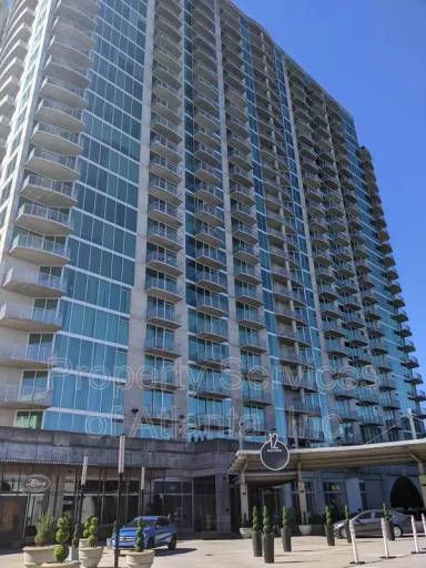 Main picture of 12 Midtown