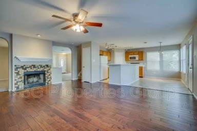 Main picture of 2032 Peregrine Ct