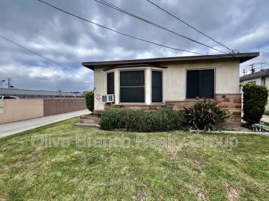 Main picture of 6429 Woodward Ave