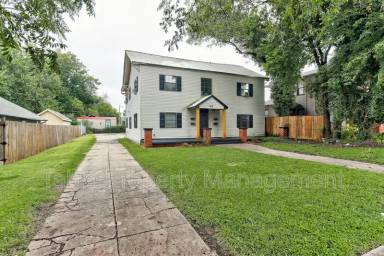 Main picture of 1919 NW 11th St