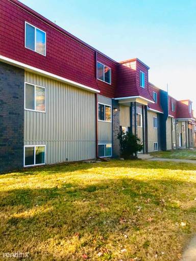 Main picture of 3240 Harrison St