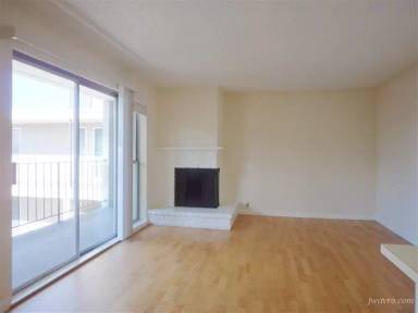 Main picture of 655 Kansas St