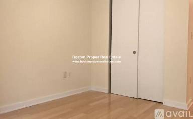Main picture of 40 Boylston St