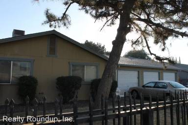 Main picture of 9528 Bancroft Way