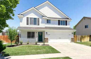 Main picture of 4370 E Tuscany Ave