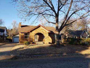 Main picture of 2337 NW 32nd St