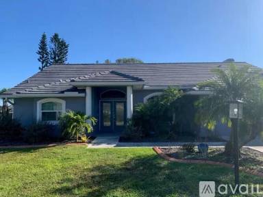 Main picture of 1088 Hoover Cir