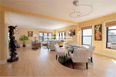 Main picture of 5300 S Shore Dr