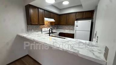 Main picture of 6235 Holdrege St