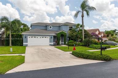 Main picture of 12654 White Coral Dr