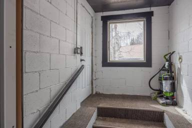 Main picture of 660 Gold Vein Rd