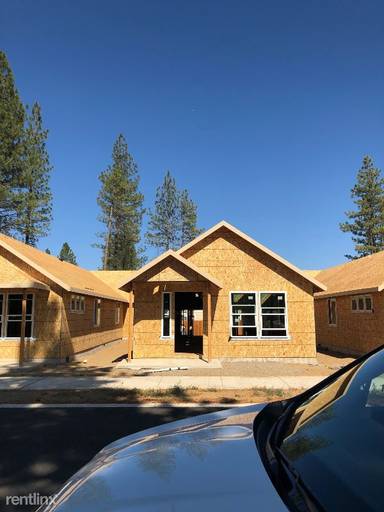 Main picture of 948 Trinity Way