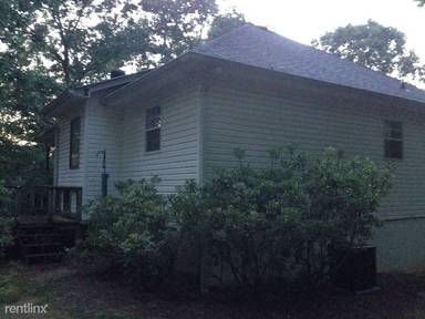 Main picture of 144 Dezzie Dr