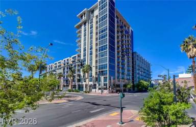 Main picture of Juhl Condos