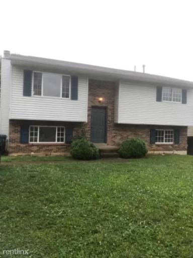 Main picture of 5014 Tolkien Ct