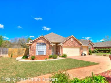 Main picture of 1701 Del Simmons Dr