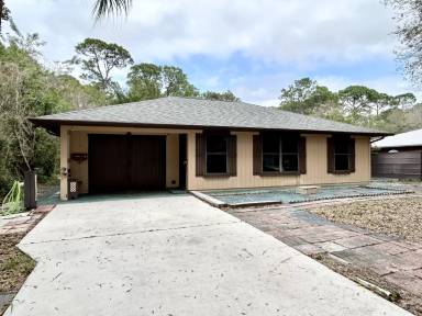 Main picture of 6670 Samba St