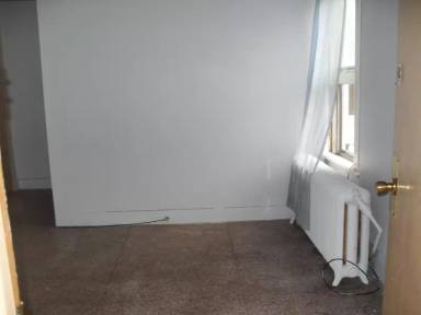 Main picture of 26 S Oakwood Ter