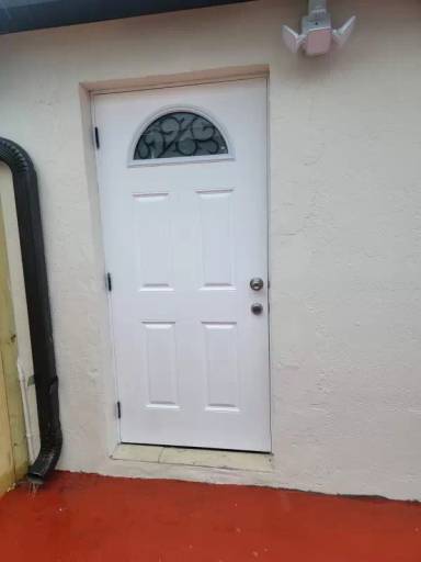 Main picture of 18099 SW 137th Ct