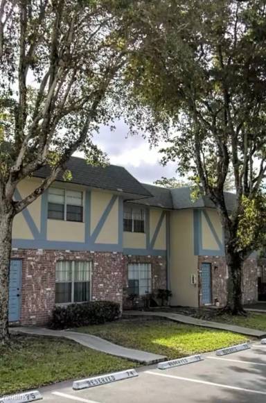 Main picture of 7922 Kimberly Blvd