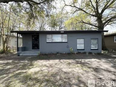 Main picture of 3142 W 6th St