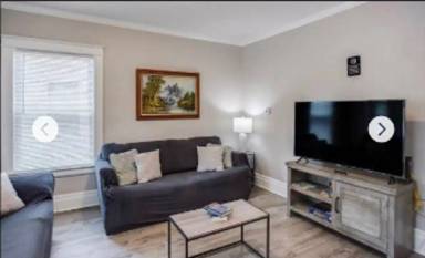 Main picture of 1203 Plymouth Ave S