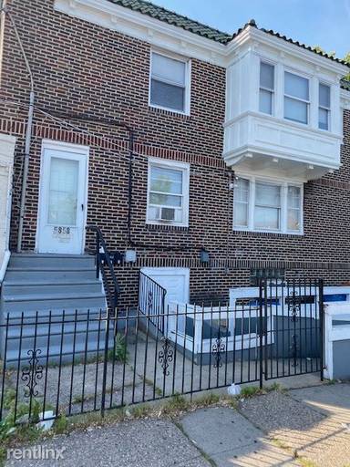 Main picture of 1348 Van Kirk St