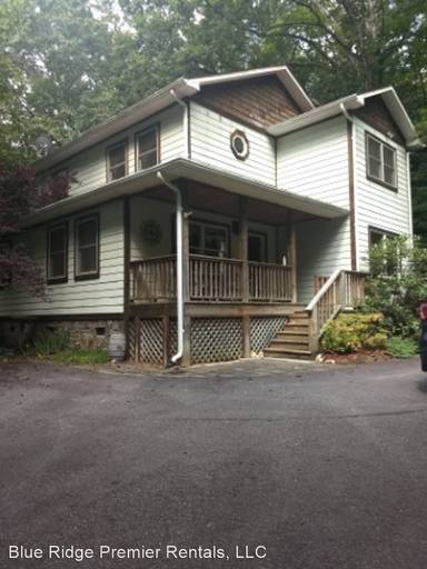 Main picture of 443 Hemlock Falls Dr