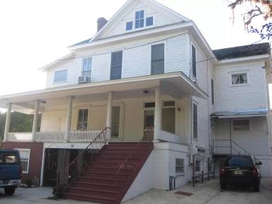 Main picture of 310 N Gadsden St
